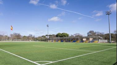 el-angel-nieto-renovara-tres-terrenos-de-juego-con-nuevo-cesped-de-ultima-generacion