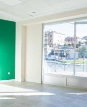 boadilla-saca-a-subasta-dos-locales-comerciales-en-isabel-de-farnesio-con-alquiler-desde-1-058-euros