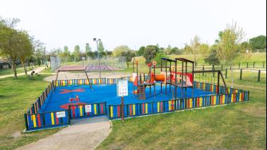 boadilla-renueva-el-suelo-de-areas-infantiles-en-varios-parques-para-mejorar-la-seguridad