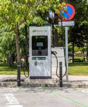 boadilla-refuerza-la-red-de-recarga-para-coches-electricos-con-nuevos-puntos-dobles