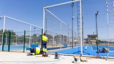 boadilla-repara-una-pista-de-tenis-del-complejo-deportivo-angel-nieto