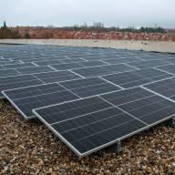 Licitada la instalación de placas fotovoltaicas en tres centros deportivos de Boadilla
