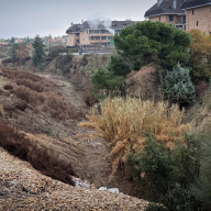 Comienzan las labores de limpieza y acondicionamiento del arroyo de Valenoso