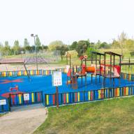 Boadilla renueva el suelo de áreas infantiles en varios parques para mejorar la seguridad