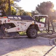 La calle Valle del Tiétar inicia su rehabilitación para mejorar el firme y la accesibilidad