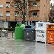 Boadilla cuenta con 40 contenedores para depositar ropa y calzado usados