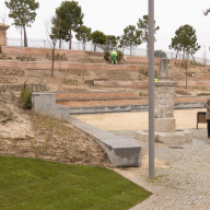 Finaliza el ajardinamiento del talud ubicado junto al Aula Medioambiental