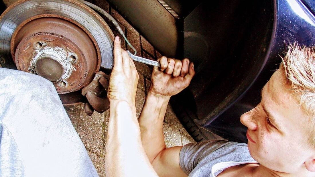 Cómo realizar instalación de la pinza trasera
