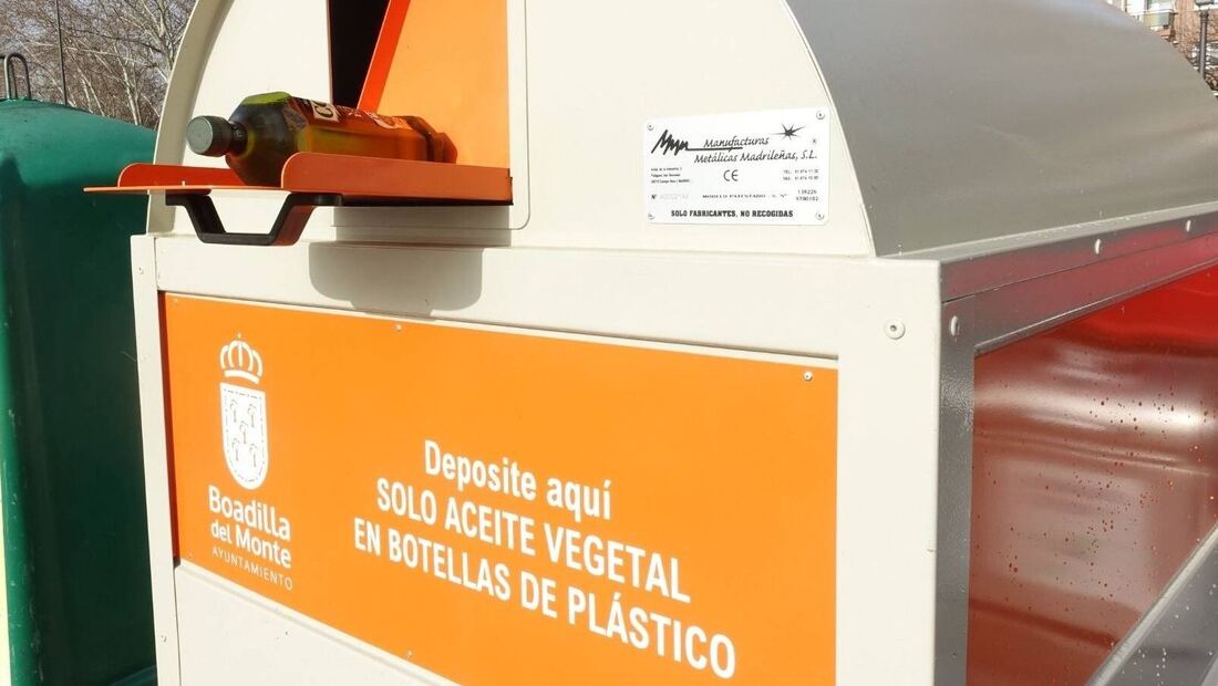 Boadilla instala diez nuevos contenedores para reciclar aceite 