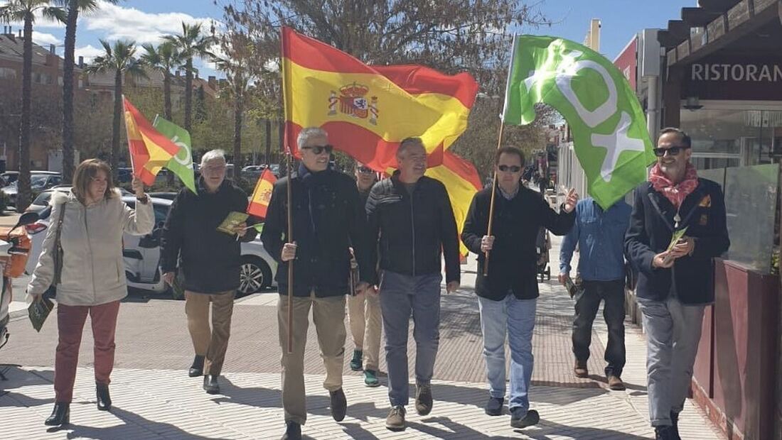 Pineda acusa a "los partidos de siempre" de empeñarse en mantener el impuesto de plusvalía