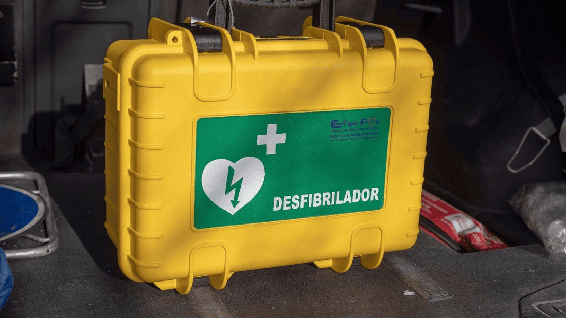 La Policía Local y sanitarios de Boadilla salvan la vida a un hombre tras sufrir un infarto en su casa