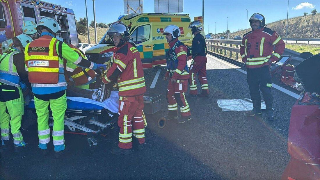 Colisión múltiple en la M-50 a su paso por Boadilla deja un herido grave y diez kilómetros de retenciones