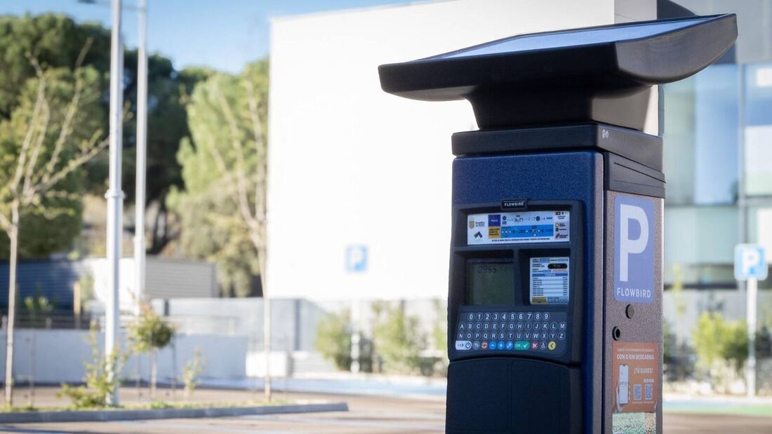 Más zona azul en Boadilla: nuevas plazas en avenida de España y junto al hospital HM